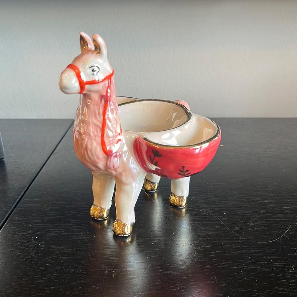 Anthropologie Llama Ring Holder
